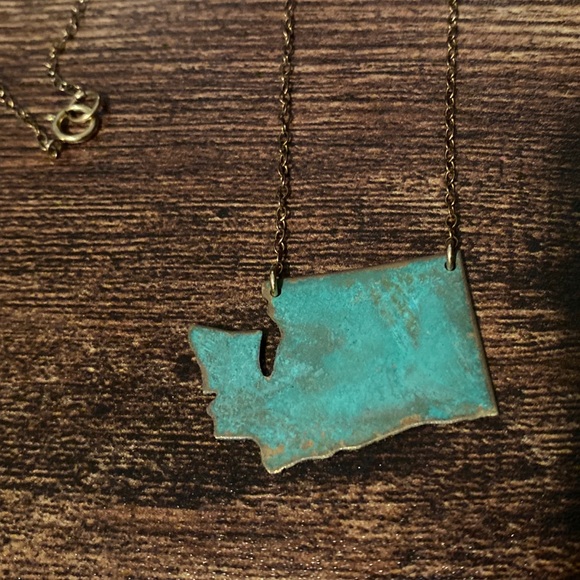 Washington State gold filled necklace - Picture 5 of 16